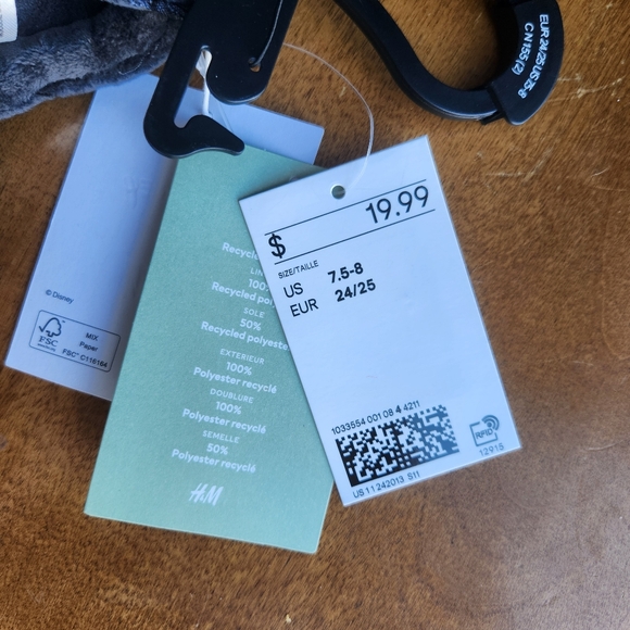 NWT Disney H&M Mickey Mouse Slippers Plush Child Size 7-8 - Picture 5 of 5